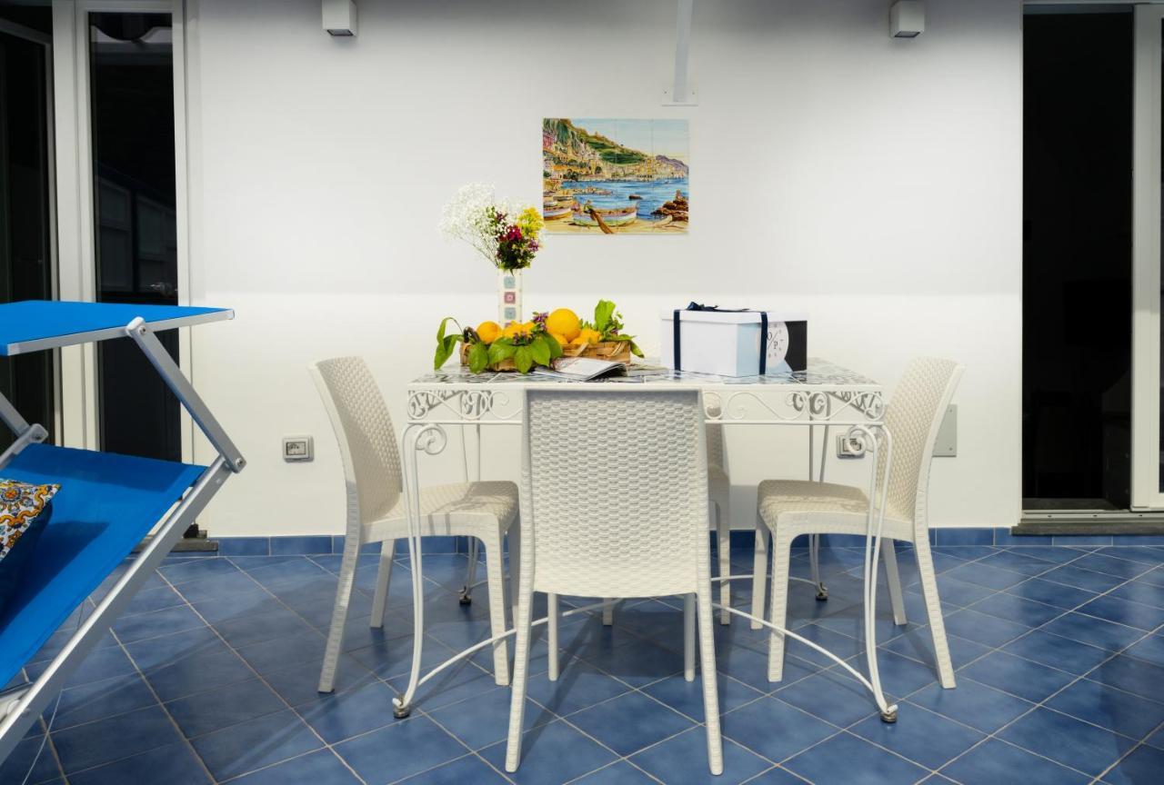 Grecale - Amazing Apartment With Patio And Sea View Maiori Ngoại thất bức ảnh